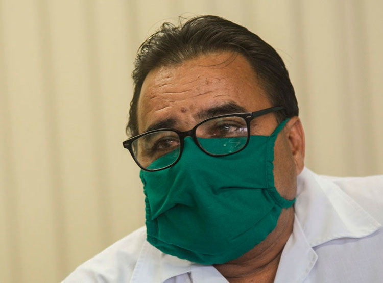 COVID-19: De aquí no sale nada, dice director de centro de aislamiento Centro de aislamiento