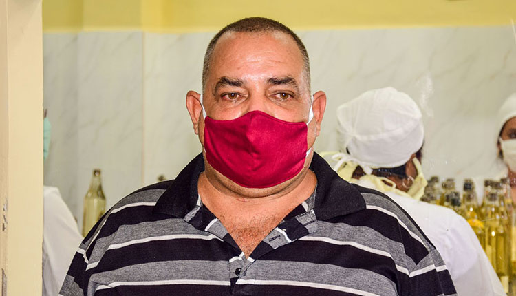 Fábrica de Guayabita del Pinar reabre sus puertas Jesús Alberto Moreno Mergarejo, Jefe de la unidad base La Occidental Guayabita del Pinar