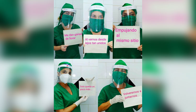 Noharys Hernández Témerez, al centro, durante su labor en el hospital León Cuervo Rubio de la ciudad de Pinar del Río, junto a sus compañeras de trabajo.