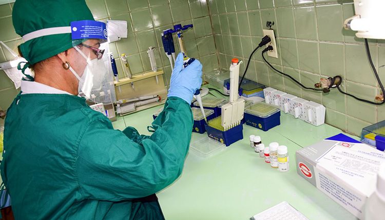 Laboratorio de microbiología en Pinar del Río: motivos para merecer el aplauso Laboratorio de microbiología en Pinar del Río: motivos para merecer el aplauso