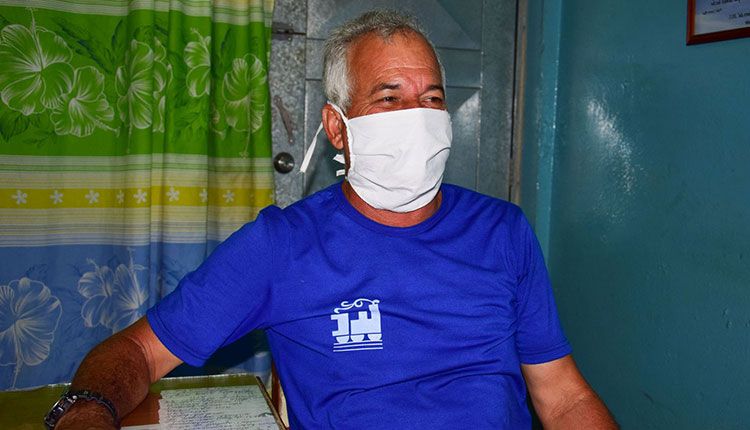 Talleres ferroviarios activos en tiempo de pandemia Jorge Plasencia Martínez, jefe de revisión de los talleres ferroviarios de Pinar del Río. / Foto: Januar Valdés Barrios