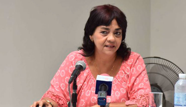 Aimée Coscolluela, directora de Asesoría Jurídica y Relaciones Internacionales de la ONEI. Foto: Omara García Mederos/ACN.