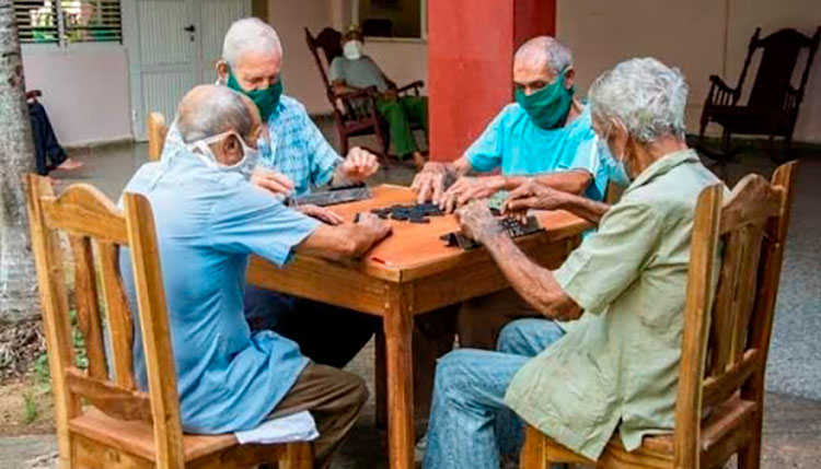 Sobran los motivos para respaldar un proyecto social pensado con todos y para el bien de todos salud pinar3