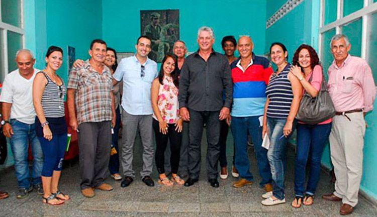 La vida se ve en colores trabajadores guerrillero diaz canel