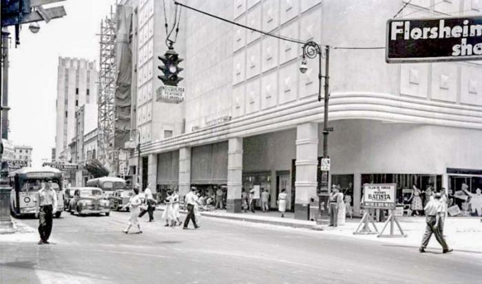 El sabotaje a El Encanto unió más al pueblo de Cuba Tienda El Encanto.
