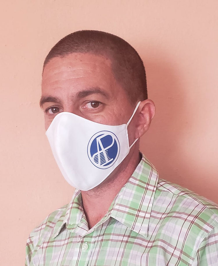 Educadores celebran el Primero de Mayo desde casa Rayko Manuel Molinet Herrera