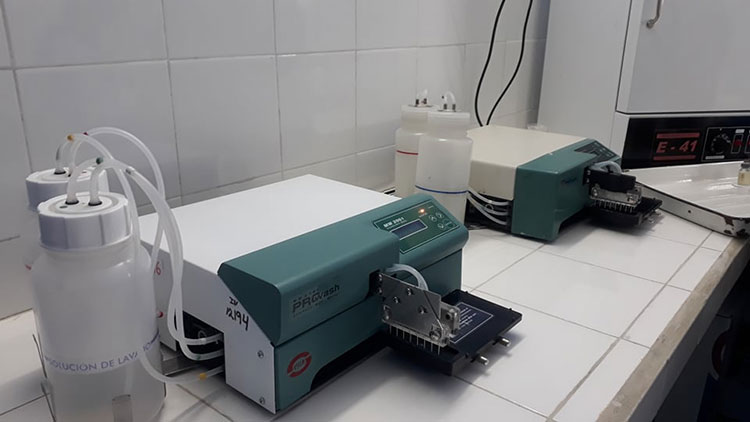 Héroes anónimos de la medicina en Pinar del Río El equipamiento SUMA es uno de los grandes logros del municipio consolareño. Gracias a esta tecnología se estudian también las muestras de los habitantes de La Palma y Los Palacios.