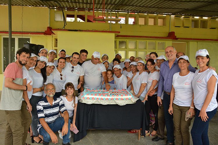 Guerrillero en Pinar del Río cumple años por obligatoriedad y sin fiesta Colectivo de trabajadores del periódico Guerrillero