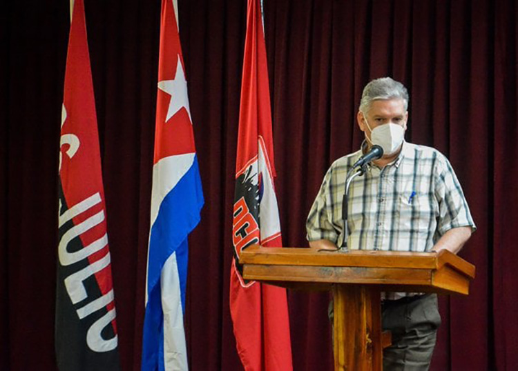 Analiza Miguel Díaz Canel compleja situación epidemiológica en Pinar del Río Manuel Marrero Cruz, Primer Ministro.