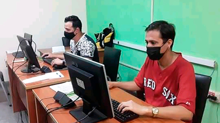 Radio Guamá, una programación para la familia pinareña en tiempos de COVID-19 (+Fotos y Video) Radio Guamá, una programación para la familia pinareña en tiempos de COVID-19
