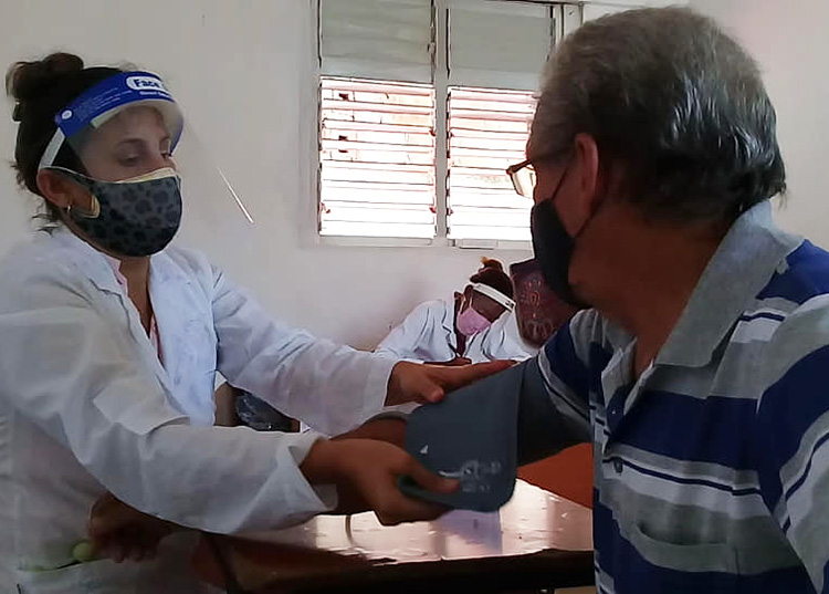 En Pinar del Río Abdala llega a nuevos brazos En medio de una tensa situación epidemiológica llega la dosis de esperanza