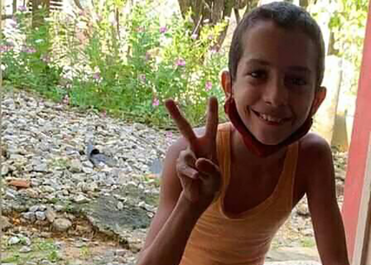 Aventura de Yunior perdido en el bosque Aventura de Yunior perdido en el bosque