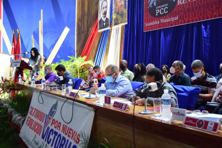 Balance del PCC en Guane: Producción de alimentos y tabaco en el centro del debate presidencia asamblea de balance pcc guane