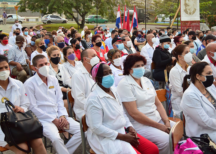 Celebran en Pinar del Río acto por el triunfo de la Revolución Celebran en Pinar del Río acto por el triunfo de la Revolución