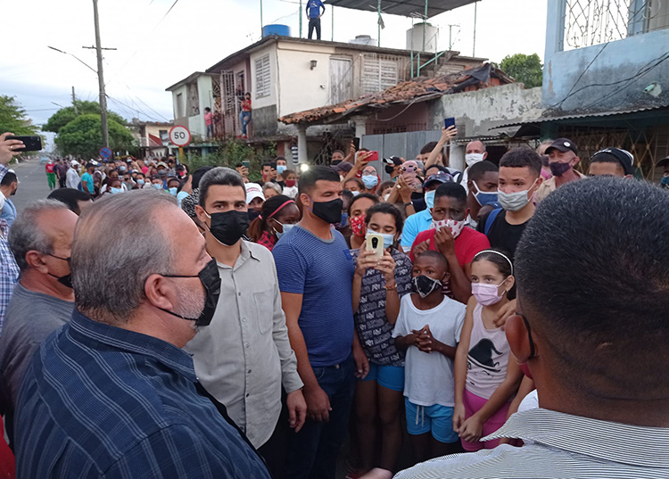 Minuto a minuto: Díaz Canel en visita gubernamental a Pinar del Río Manuel Marrero Cruz, Primer Ministro de la República de Cuba, en su visita a la provincia