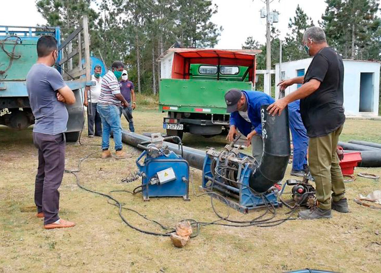 Resumen del informe a la Asamblea Provincial del Partido en Pinar del Río Recursos hidráulicos