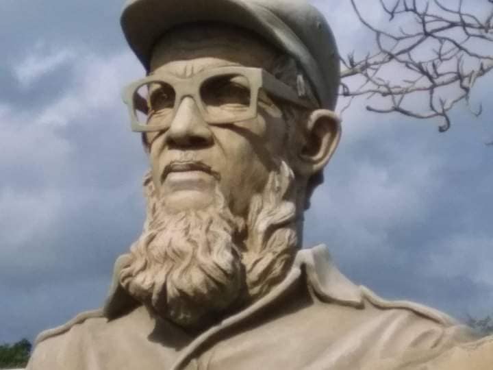 Un teniente coronel que no dejó de ser Capitán Escultura
