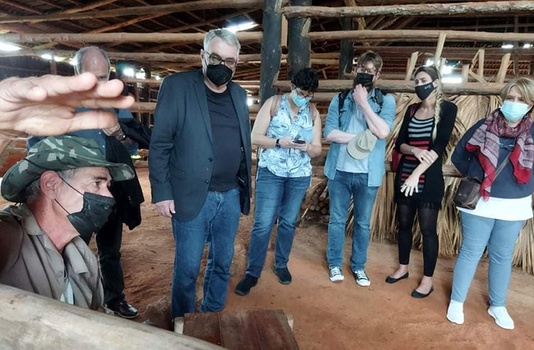Delegación del Partido de la Izquierda Europea visitó Pinar del Río Delegación del Partido de la Izquierda Europea visitó Pinar del Río