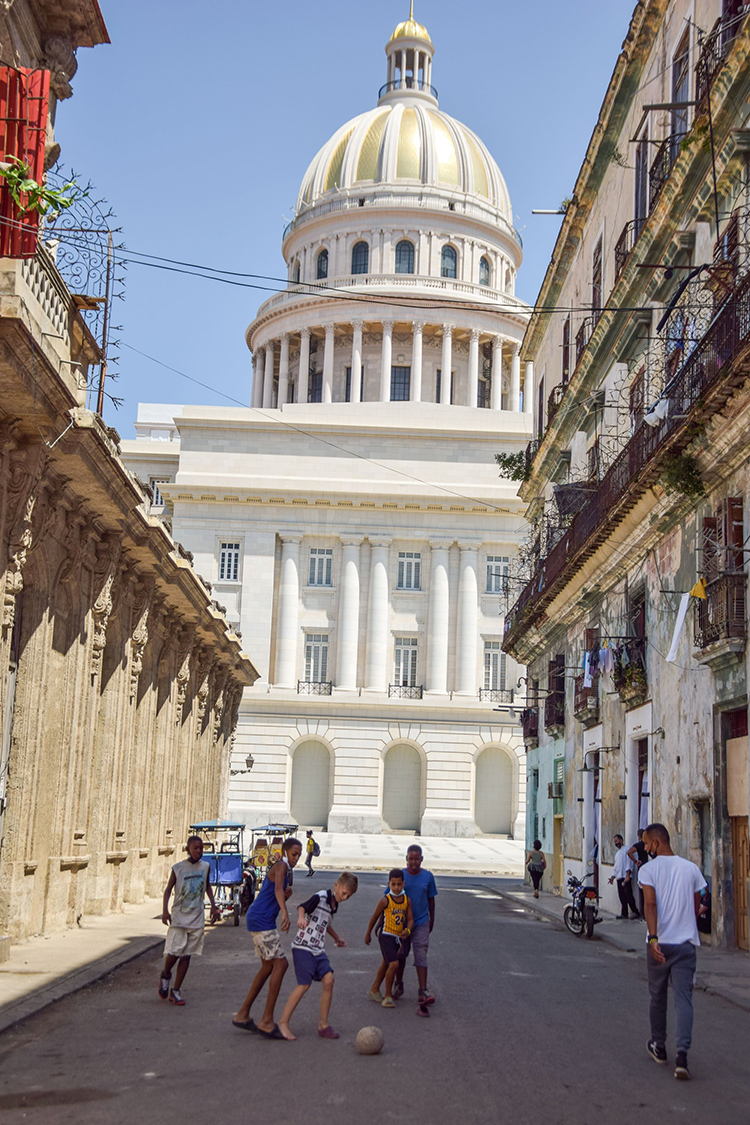 La Habana, una ciudad que vive, respira y se reinventa cada día La Habana 4