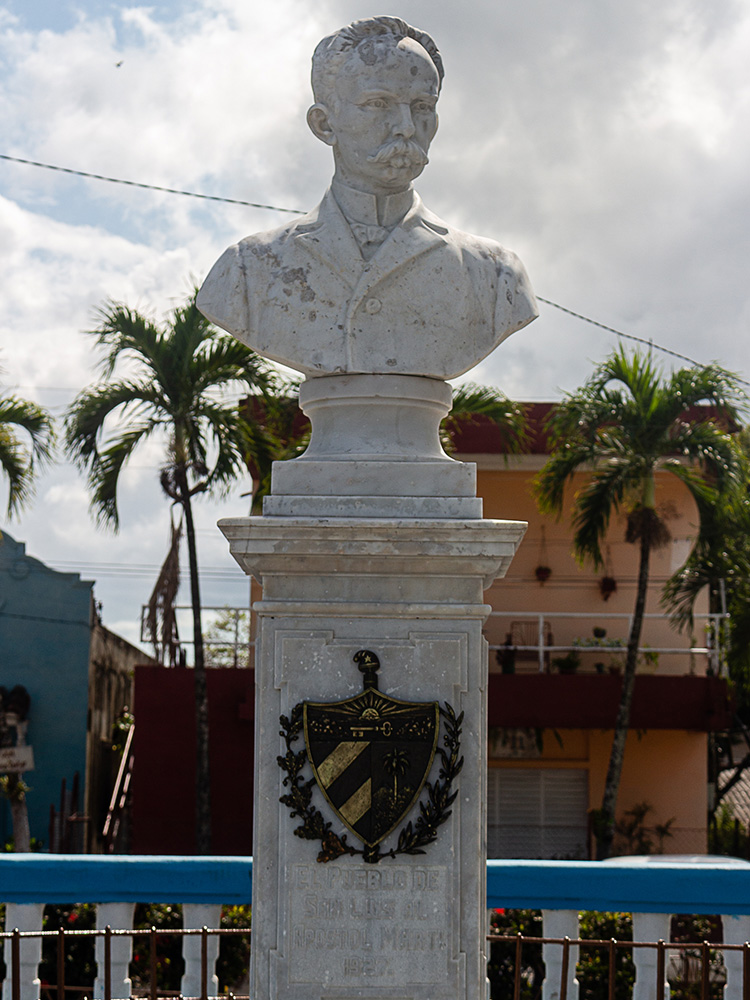El Parque Martí en la historia del municipio San Luis El Parque Martí en la historia del municipio San Luis