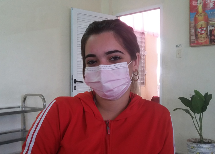 Profet, por una fuerza laboral más calificada La alumna Angélica Dalía Rodríguez Cueto agradece a Profet y a su claustro de profesores.