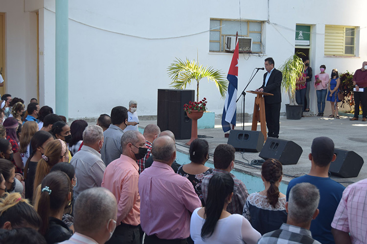 Inicia curso escolar la Universidad de Pinar del Río Inicia curso escolar la Universidad de Pinar del Río
