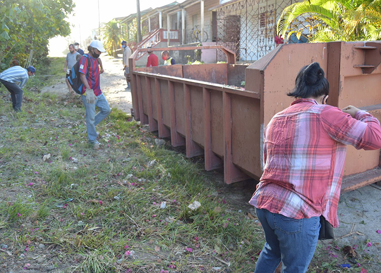 Primero de Mayo desde comunidades vulnerables en Pinar del Río Primero de Mayo desde comunidades vulnerables en Pinar del Río
