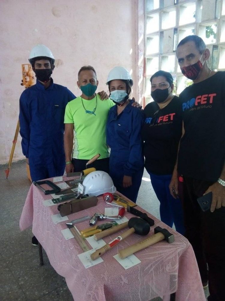 Donde se forja la fuerza laboral del futuro alumnos y profesores