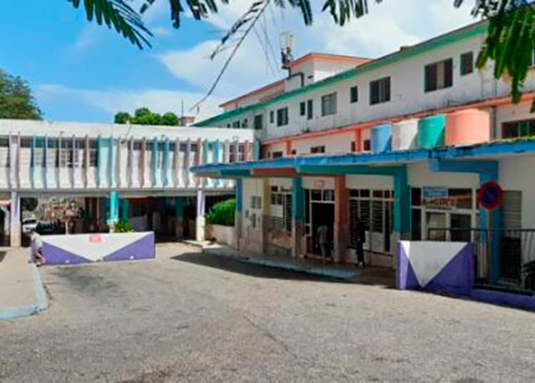 Base de Supertanqueros de Matanzas: Se trabaja sin descanso para controlar el incendio (Minuto a minuto) El hospital pediátrico de Matanzas fue uno de los primeros centros en brindar asistencia a los lesionados en el incendio. Foto: TV Yumurí