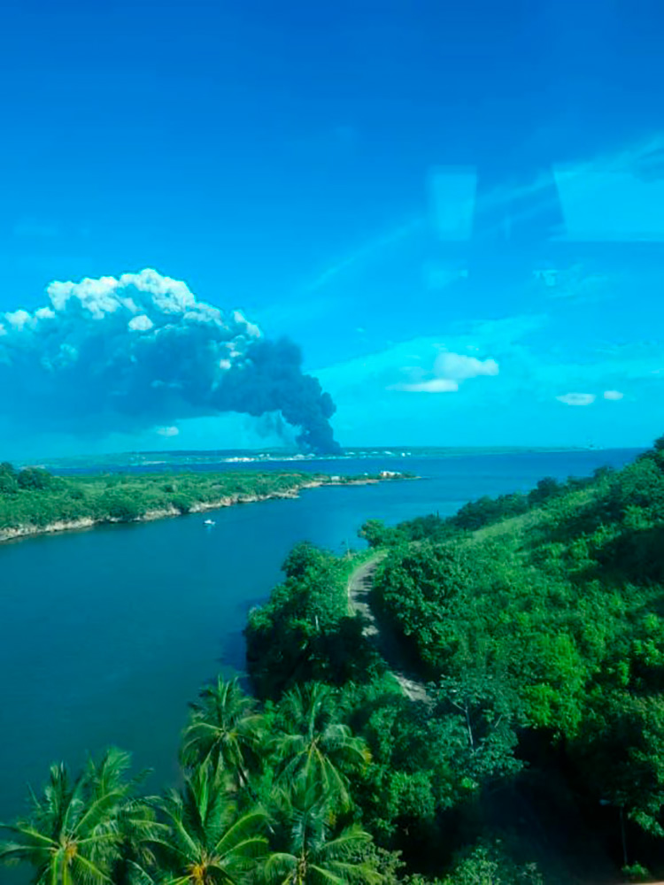 Se extiende incendio de grandes proporciones en Matanzas con decenas de lesionados (Minuto a minuto) Foto: Tomada de usuarios en redes sociales.