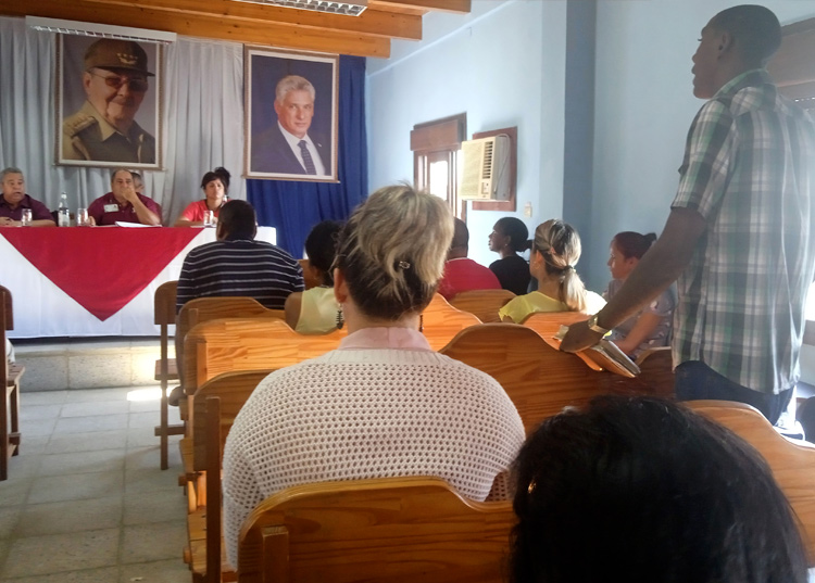 Sindicatos en Pinar del Río contra la inercia administrativa Sindicatos en Pinar del Río