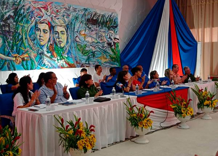Comunidad universitaria de Pinar del Río en Congreso Comunidad universitaria de Pinar del Río en Congreso