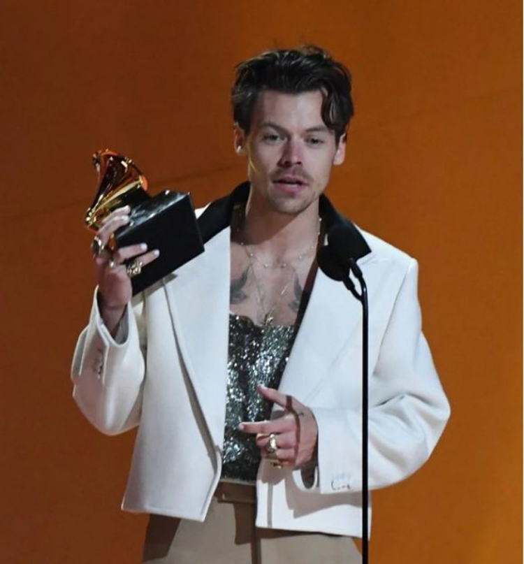 Grammy 2023: Beyoncé se convierte en la artista más premiada de la historia de los galardones musicales Harry Styles y su Grammy al rubro Best Pop Vocal Album