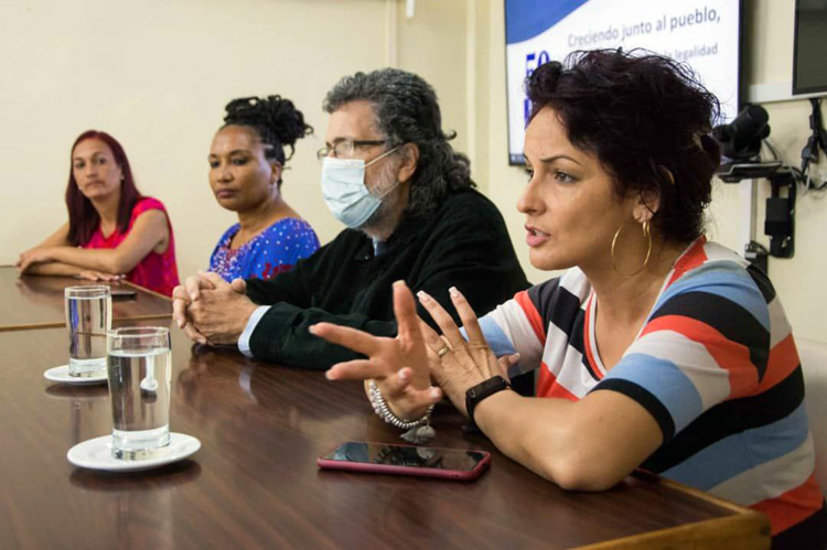 Dorelys Canivell: "Acompañar al pueblo desde la prensa" Dorelys Canivell: “Acompañar al pueblo desde la prensa"