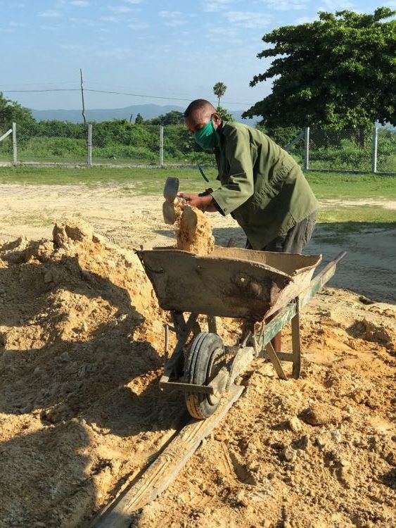 Mantienen producciones de materiales para la construcción en Consolación del Sur centro de elaboracion de materiales para la construccion 2 rotated