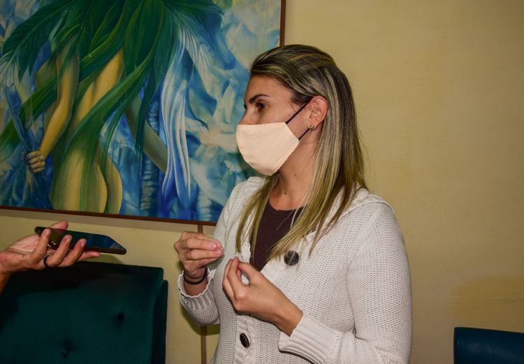 Experiencias con las clases televisadas en Pinar del Río Dayana Fonticoba Cabrera, productora en Tele Pinar.