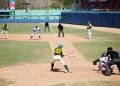 De verde se vistió el ‟Huelga” En este segundo juego, sí hubo una buena ofensiva de los Vegueros, con 13 hits, ocho de ellos ante el débil cuerpo de relevistas de los Alazanes. / Foto: Oscar Alfonso Sosa.