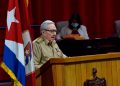 Raúl Castro presenta Informe Central del 8vo Congreso del Partido Comunista de Cuba Inauguración del 8vo Congreso del Partido presidido por el General de Ejército Raúl Castro Ruz. / Foto: Juvenal Balán / Granma.