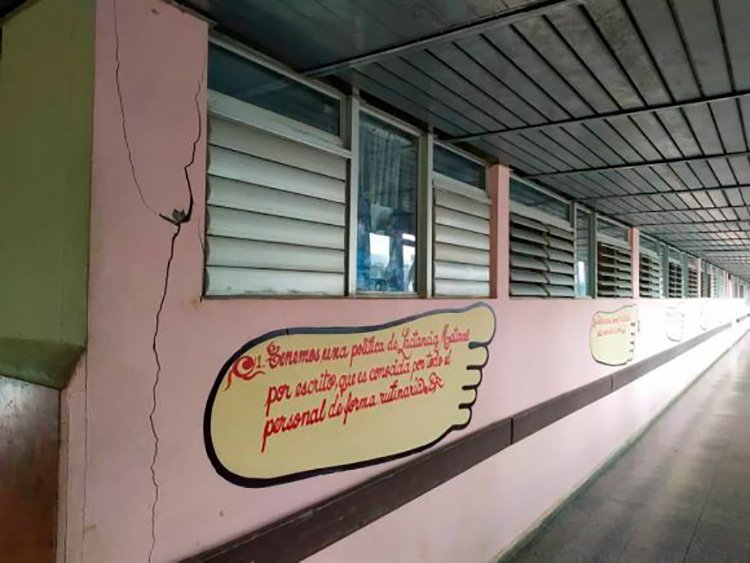 Reportan sismo perceptible en la provincia de Artemisa con una magnitud de 5,1 Registran daños en el hospital artemiseño Comandante Pinares. / Foto: Radio Artemisa.