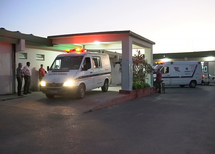 Saldo de cinco pacientes graves y 48 lesionados en el accidente de este martes en Pinar del Río Saldo de cinco pacientes graves y 48 lesionados en el accidente de esta tarde en Pinar del Río