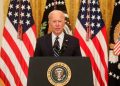 Biden recibe críticas por mal manejo de crisis migratoria