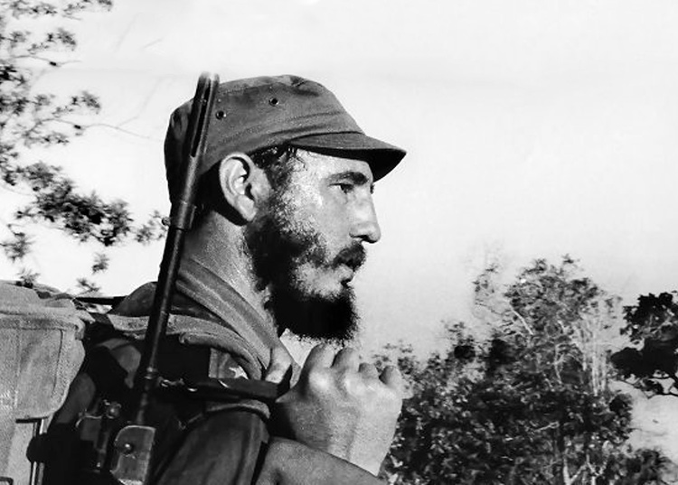 Fidel Castro vuelve a la Sierra Maestra, 1962. Foto: Alberto Korda/ Fidel Soldado de las Ideas