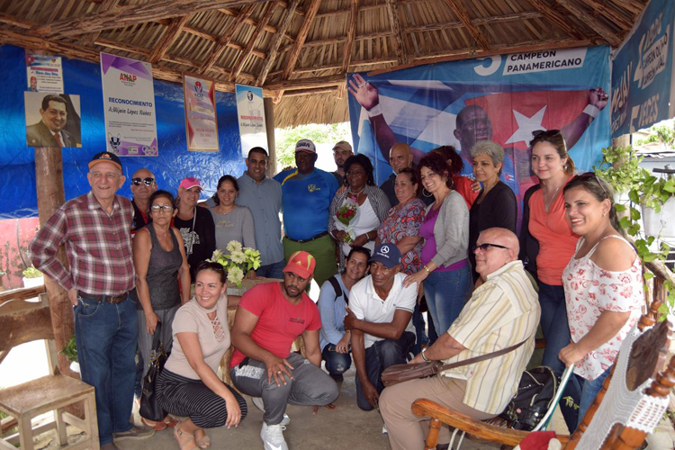Puerto seguro en Consolación del Sur, provincia Pinar del Río Compartir con la familia de Mijaín López fue de los regalos más grandes por el Día de la Prensa Cubana