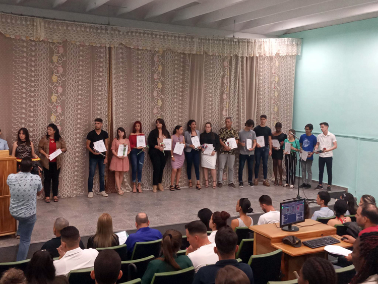 Prize for Young Scientists in Pinar del Rio