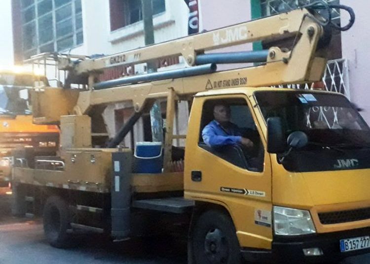 Trabajadores eléctricos de Matanzas apoyarán en Pinar del Río