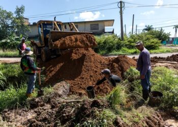 Tras dilaciones, avanzan labores en conductora de agua en Pinar del Río