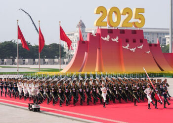 Participa Díaz-Canel en desfile militar conmemorativo en China Participa Díaz-Canel en desfile militar conmemorativo en China