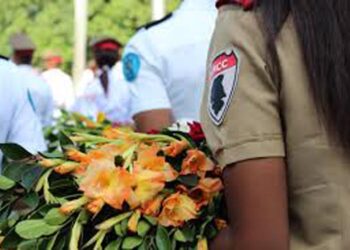 Flores para el Héroe de Yaguajay