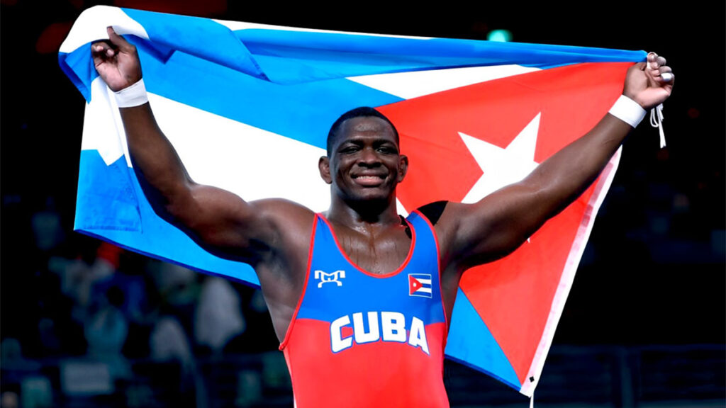Pentacampeón olímpico Mijail Lopez