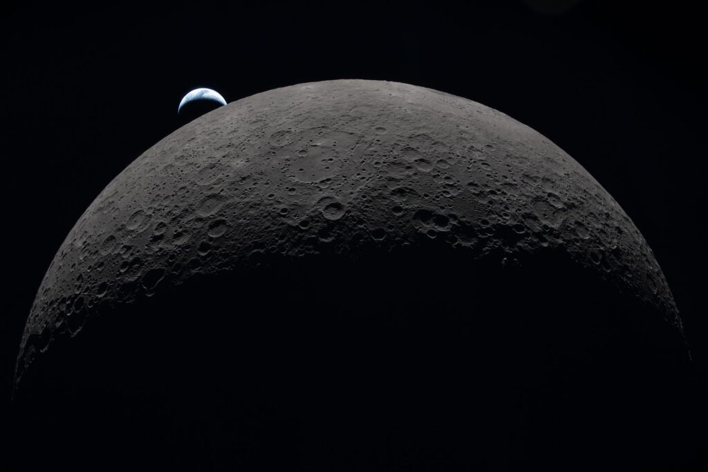 Imagen de la luna, tomada desde Artemis ll